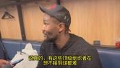 艾顿：有东契奇、詹姆斯、里夫斯在，我想不接到球都难啊😋😋